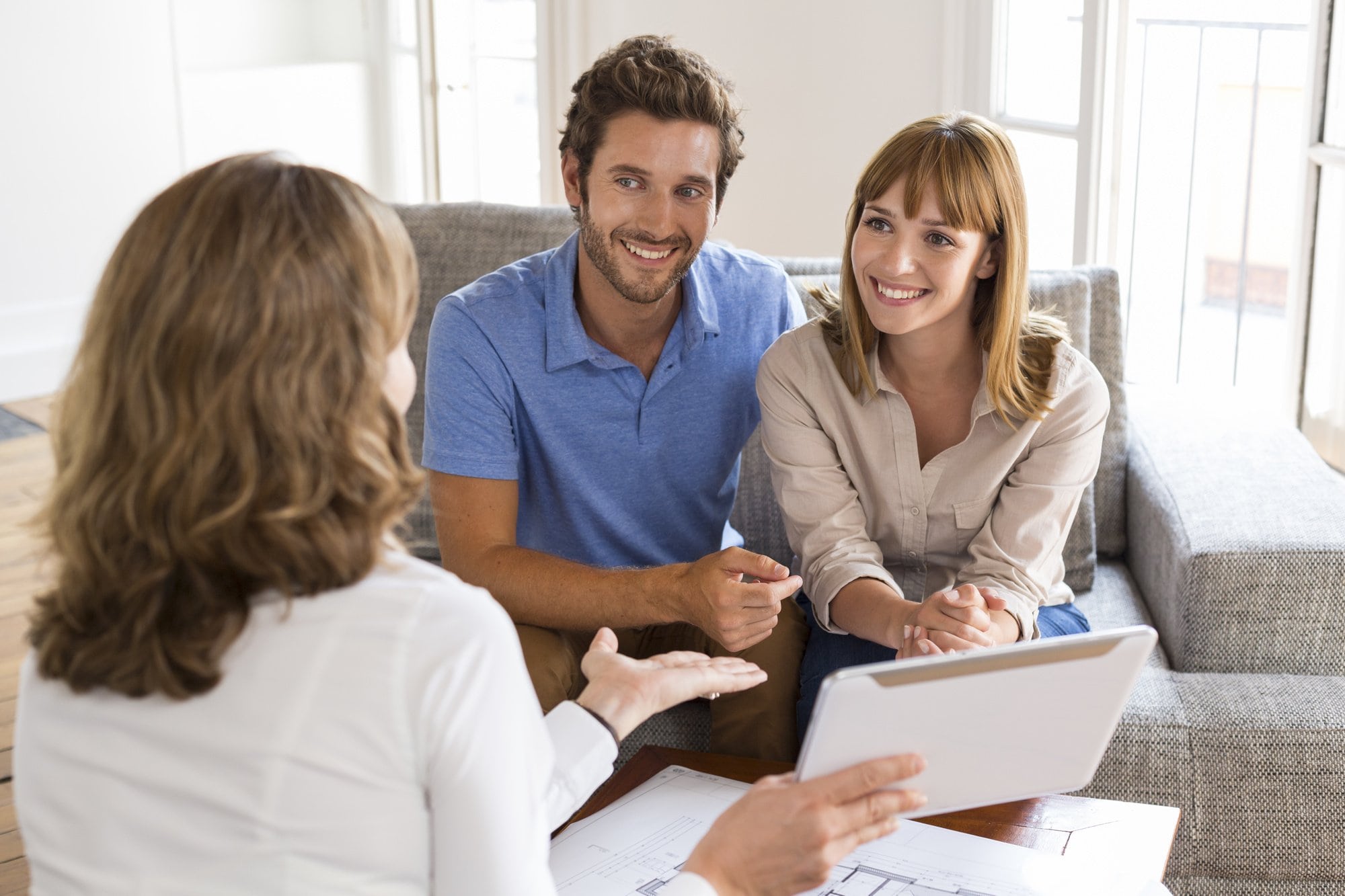 4 Advantages of Implementing a Real Estate Agent Referral Program